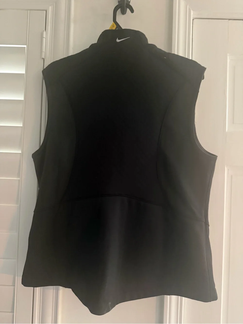 Nike sleeveless vest